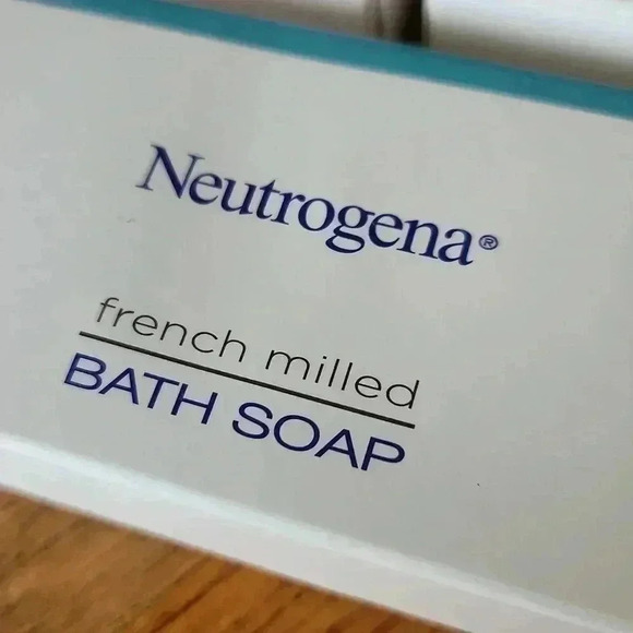 NEUTROGENA Bath Soap French Milled Travel Size Set of 5 - Picture 2 of 5
